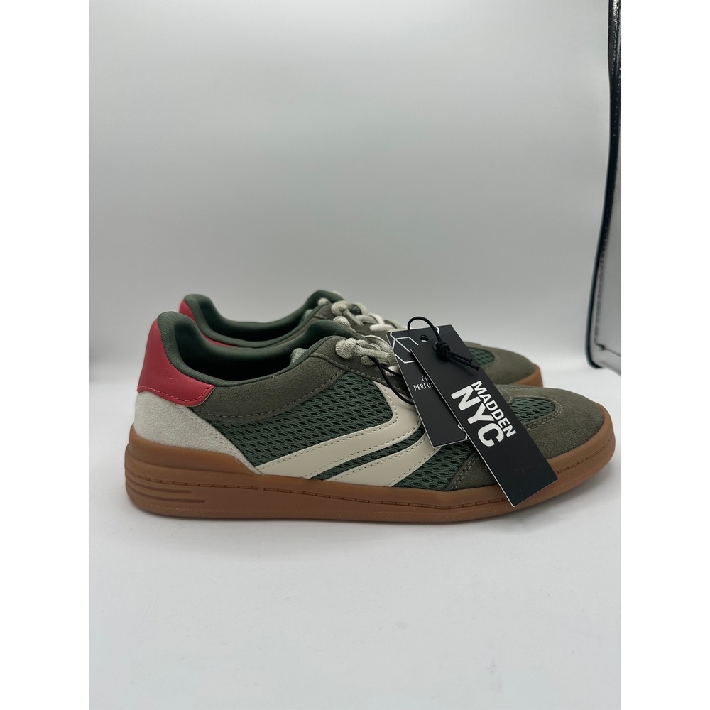 NWOB Madden NYC Womens Sneakers 7 Olive Green Pink Low Top Gum Sole Skater Shoes - Picture 3 of 11